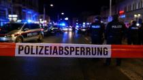 Dornbirn’de Tacize Müdahale Eden Adamı Bayıltana Kadar Dövdüler