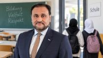 İslam Din Dersi Müfettişi Taşdöğen: “Yasaya Uyuyoruz İptal Edilmesini Umuyoruz”