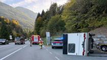 Salzburg'da Karavan Kazası: B311 Kara Yolunda Karavan Devrildi